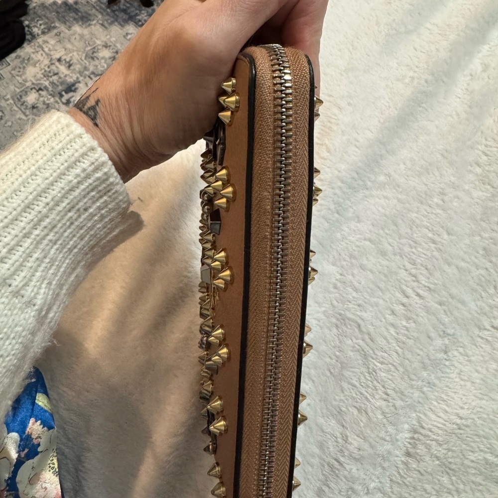 Christian Louboutin Blush Color Wallet with Metallic Accents - Picture 8 of 12